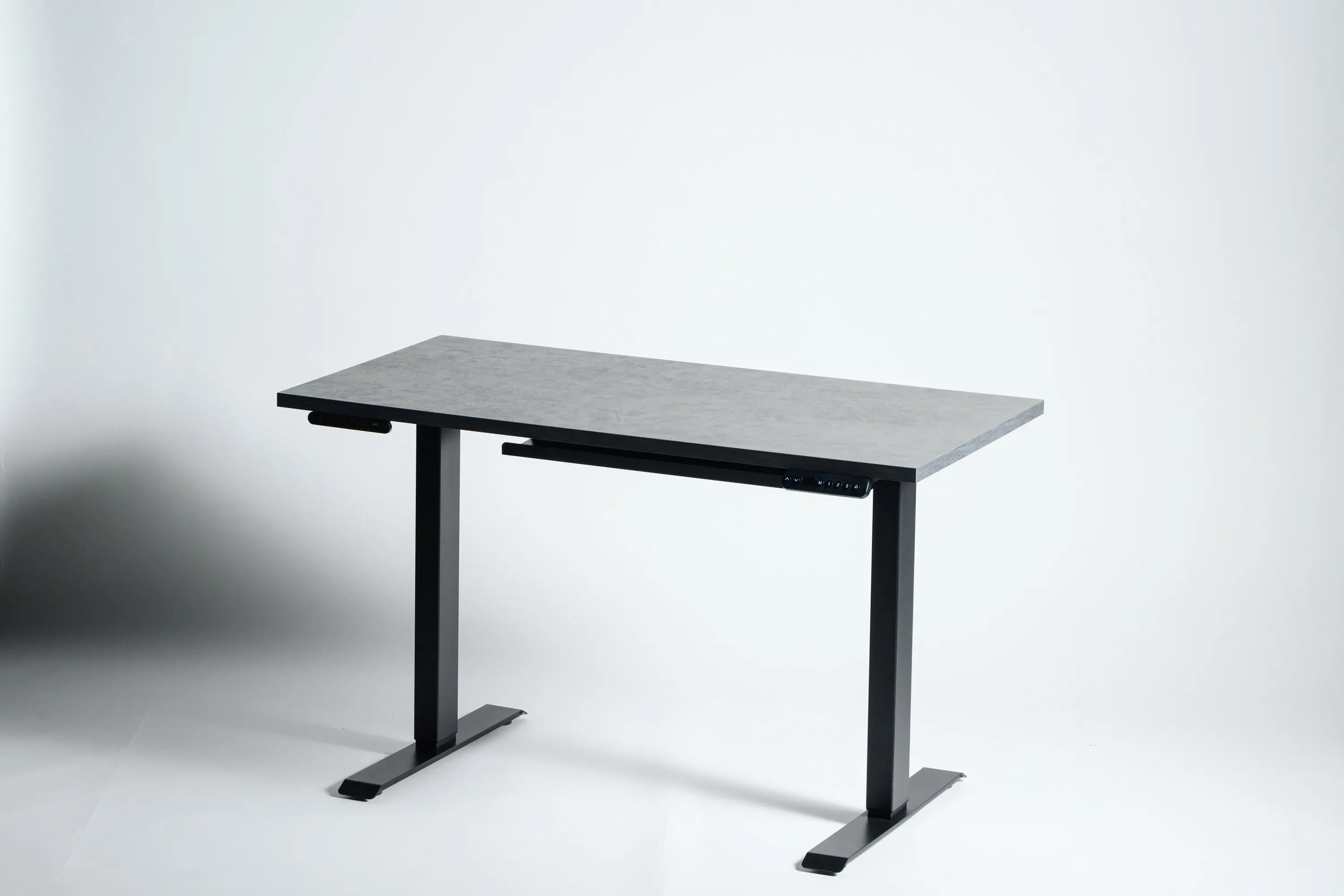 PAXTON 모르타르 그레이 전동식 높이 조절 데스크