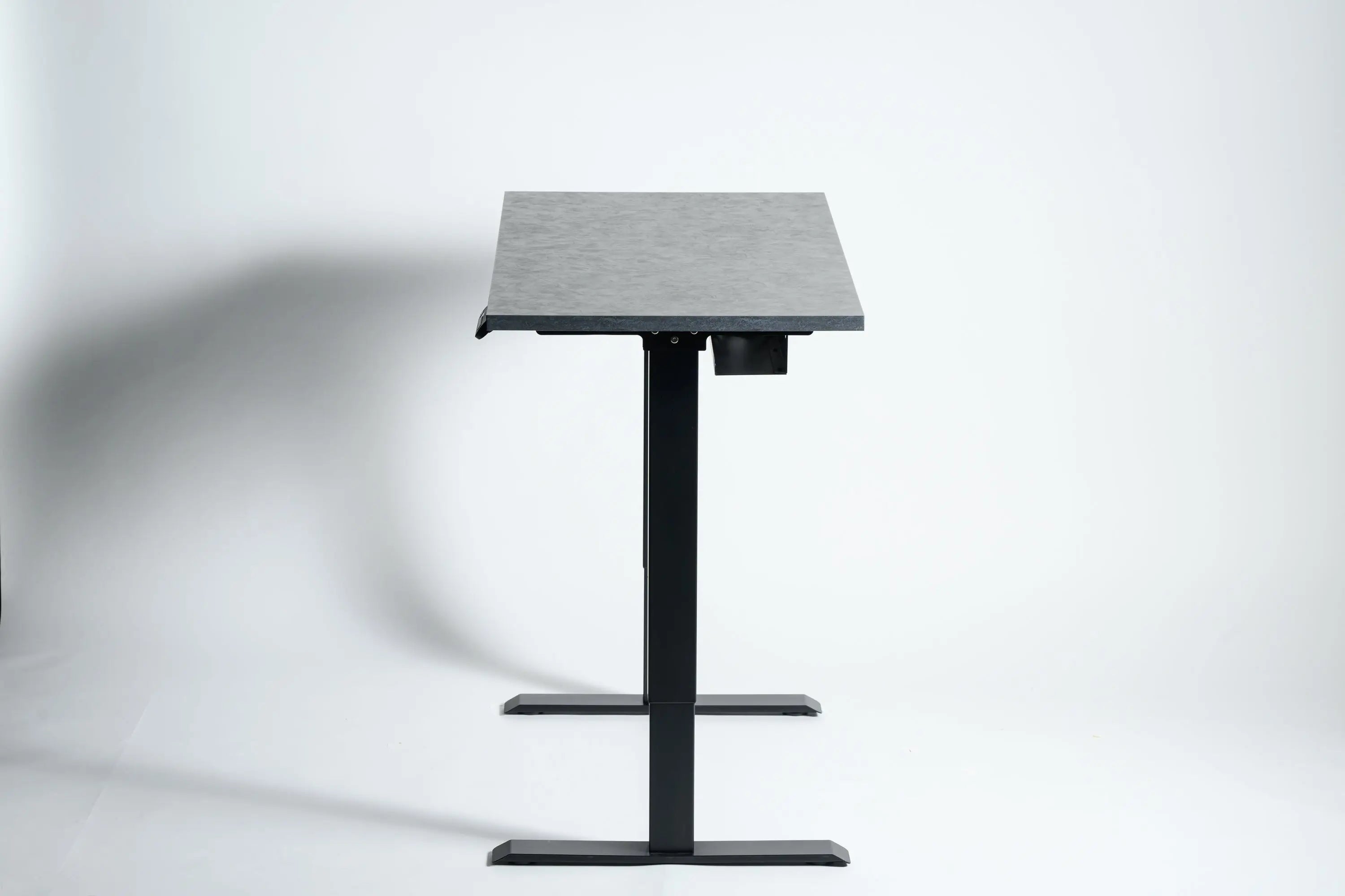 PAXTON 모르타르 그레이 전동식 높이 조절 데스크