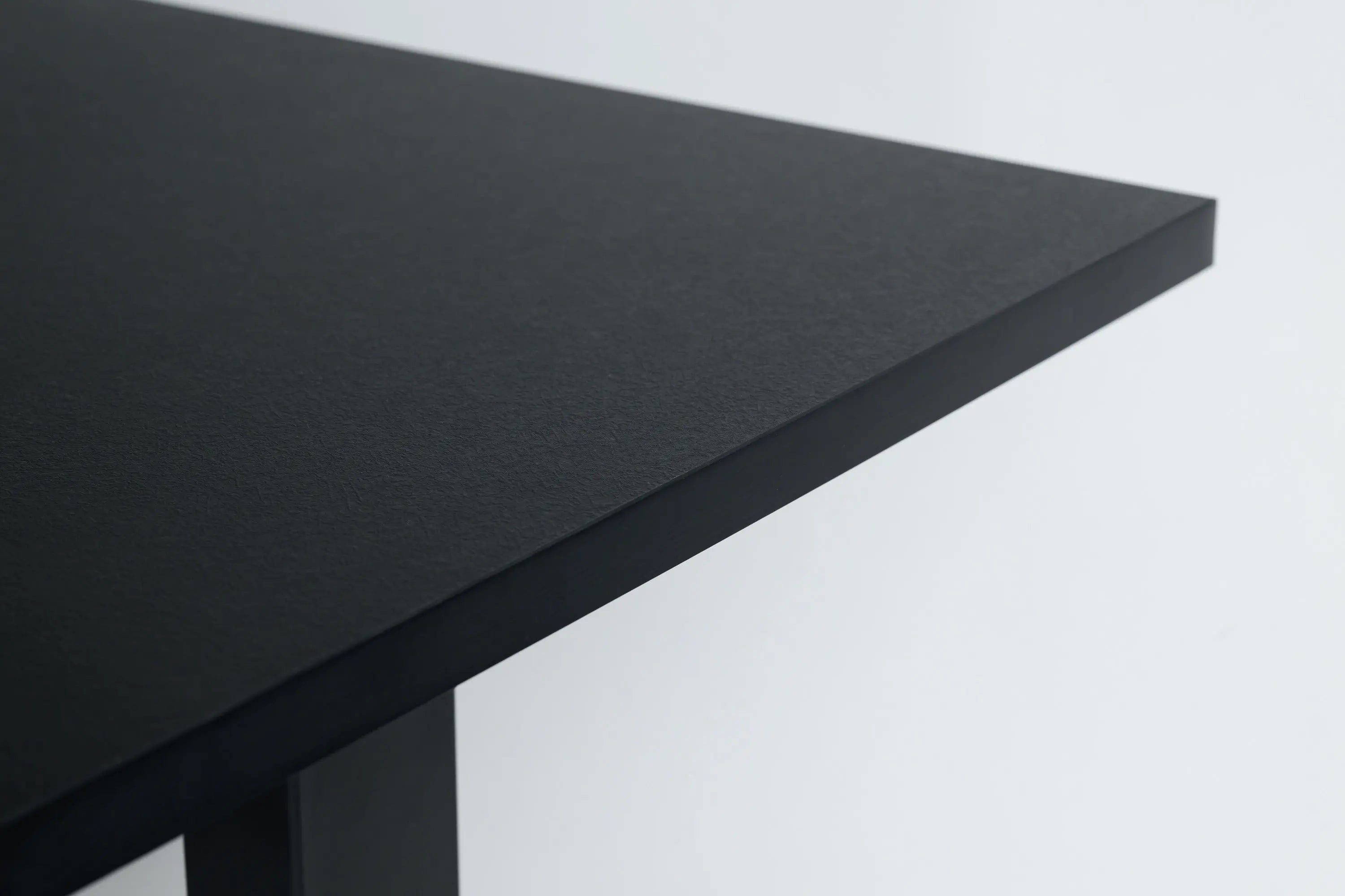 PAXTON 블랙 원목 전동식 높이 조절 데스크