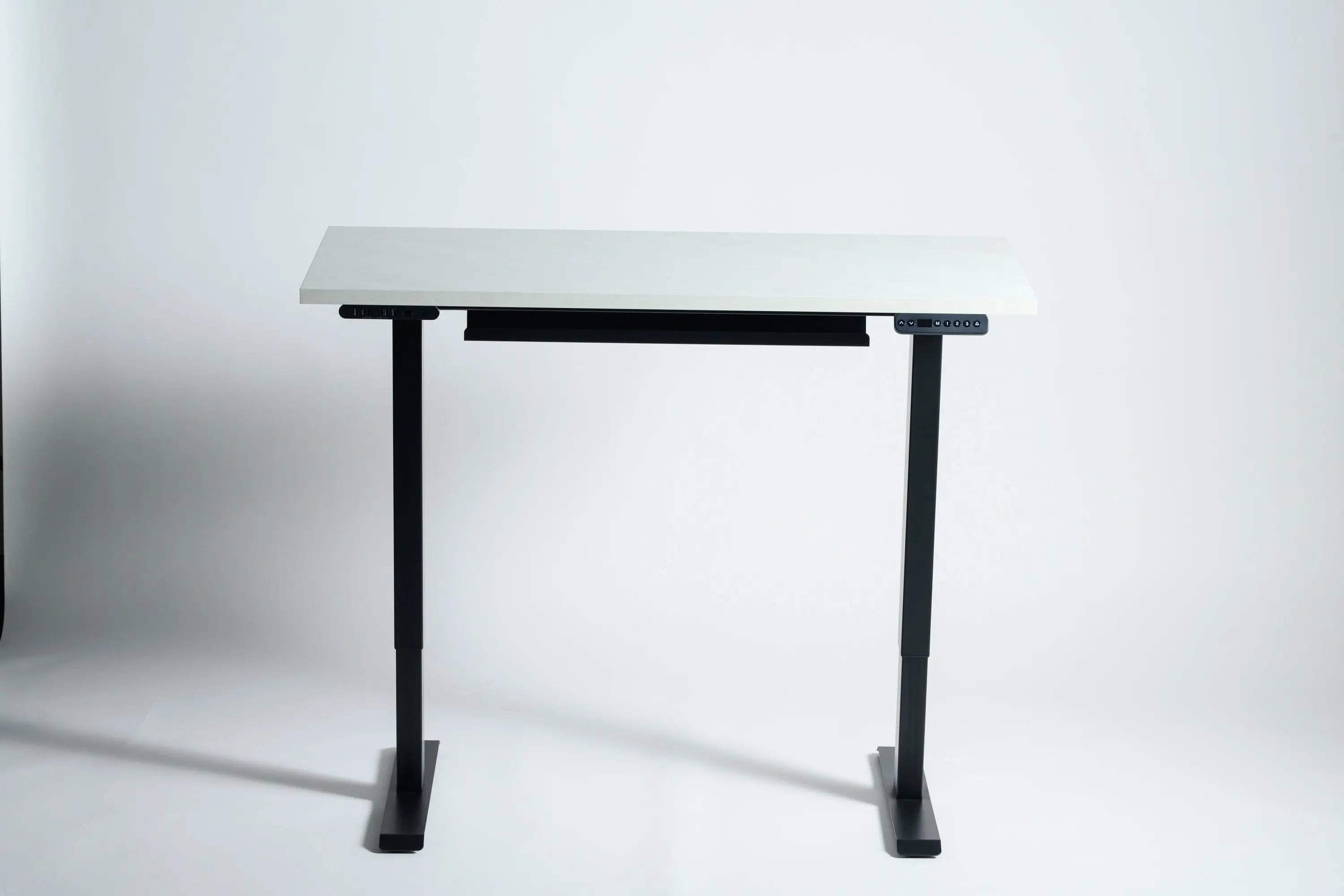 PAXTON 스톤 화이트 전동식 높이 조절 데스크