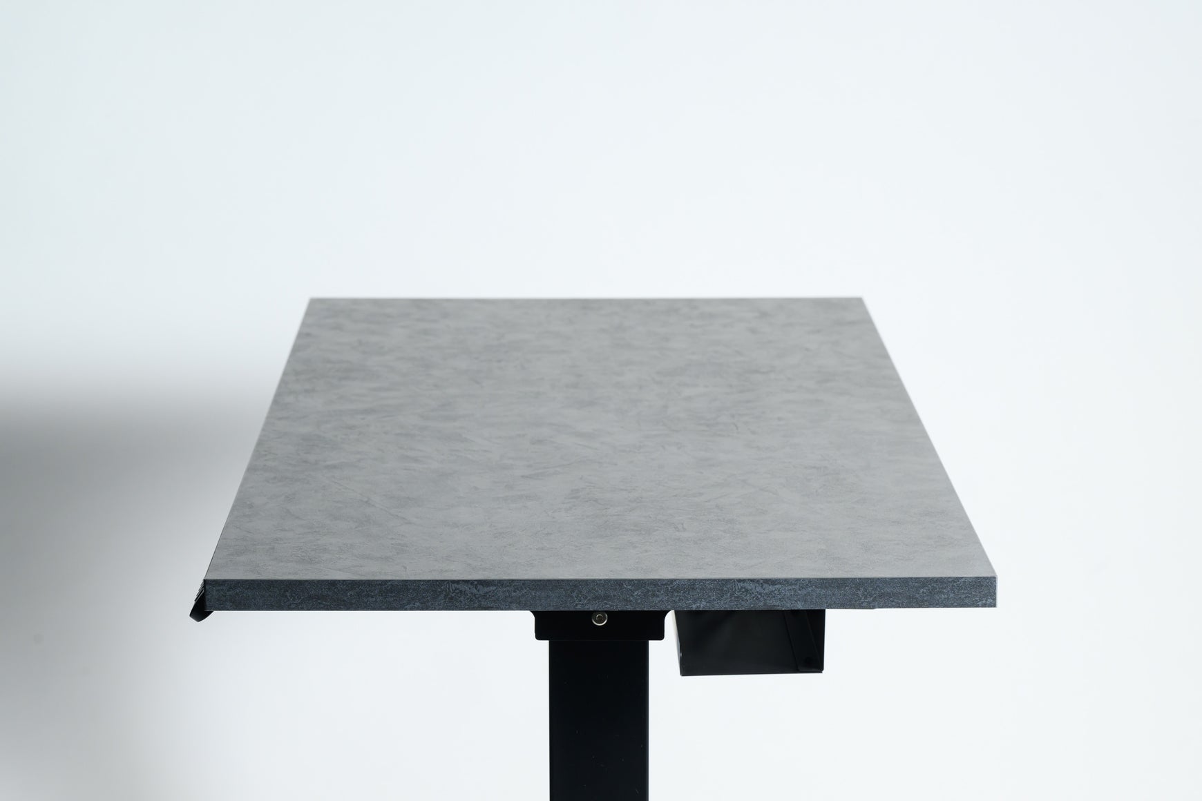 [Pre-order sales scheduled to ship in mid-November] PAXTON desk Mortar Gray electric lift desk